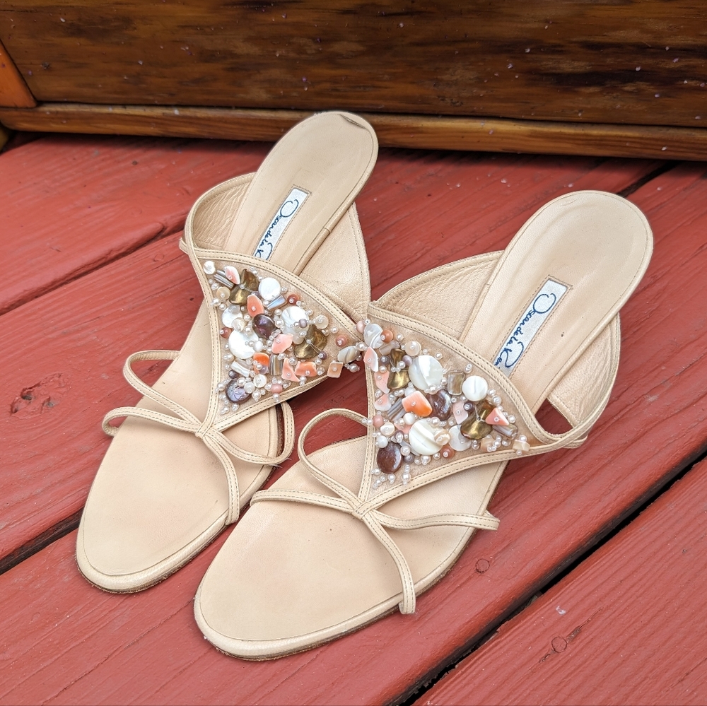 Oscar de la Renta vintage beaded neutral kitten heels